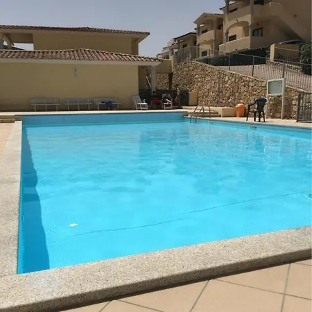 With Swimmingpool Smeralda * Brunella